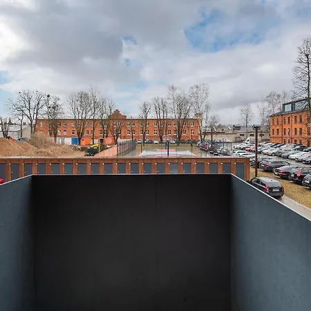 Shanti Barracks Apartment By Polo Apartments Kaunas Exterior foto
