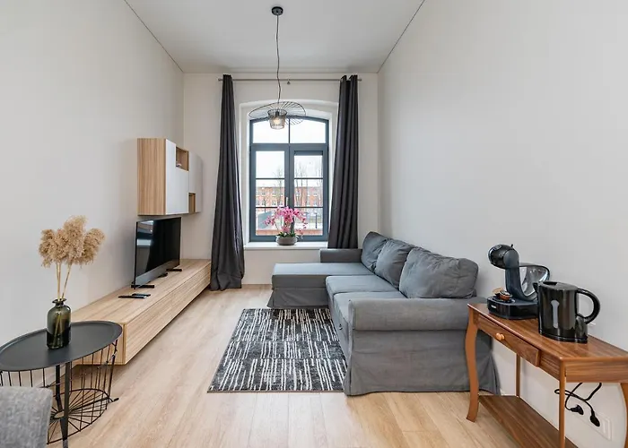 Shanti Barracks Apartment By Polo Apartments