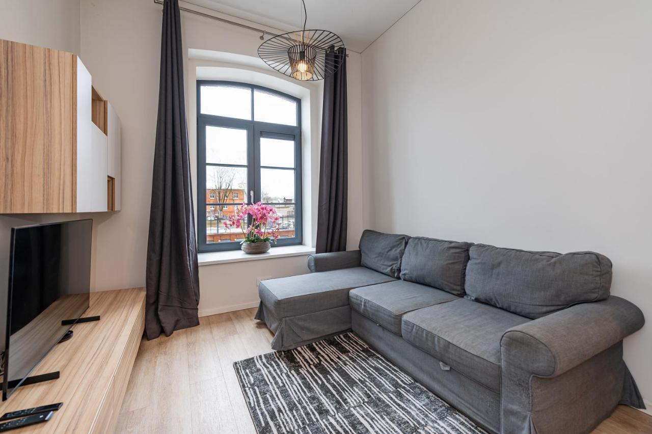 Shanti Barracks By Polo Apartament Kowno