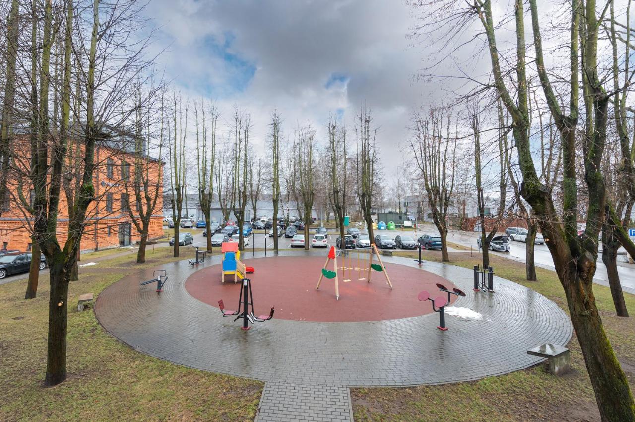 Shanti Barracks By Polo Apartament